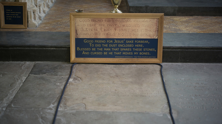 William Shakespeare gravesite