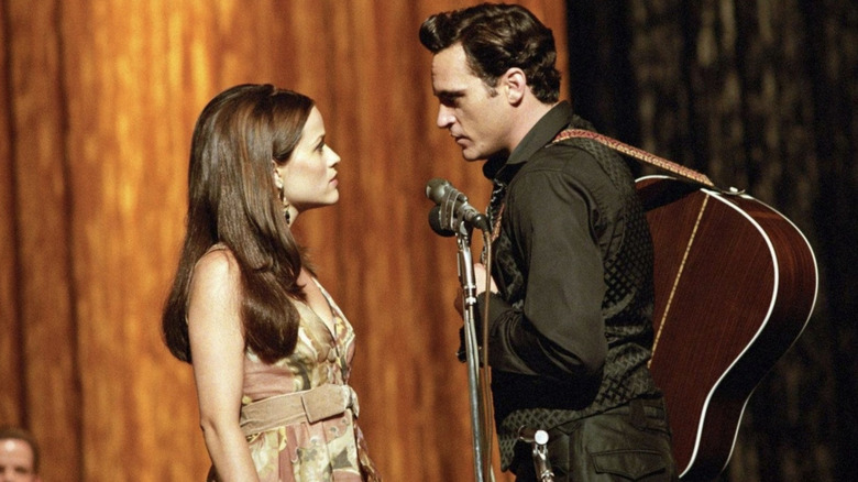 June Carter and Johnny Cash on stage together in Walk the Line (2005)