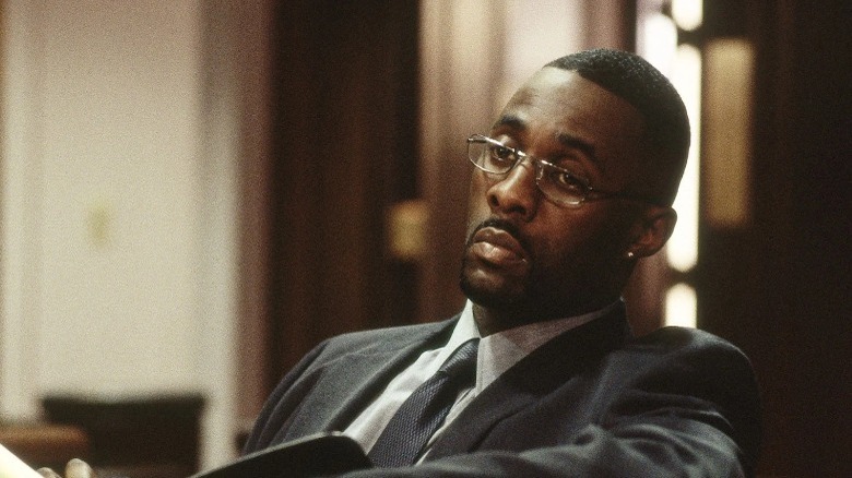 Idris Elba in glasses