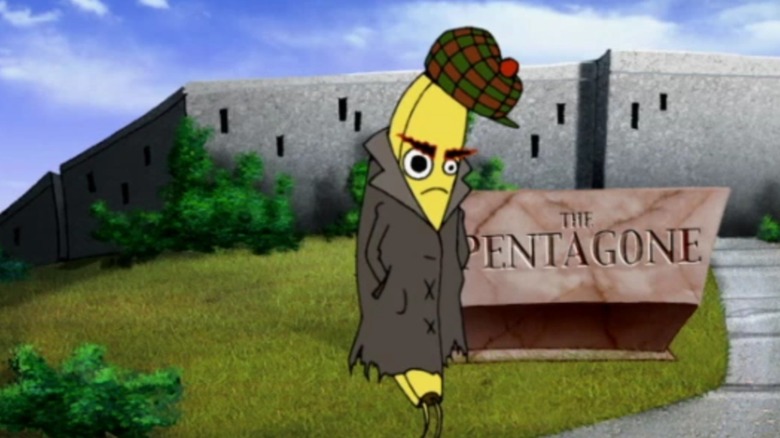 The banana hoodlum lurks in the Banana Republic on "Courage the Cowardly Dog" (2000)