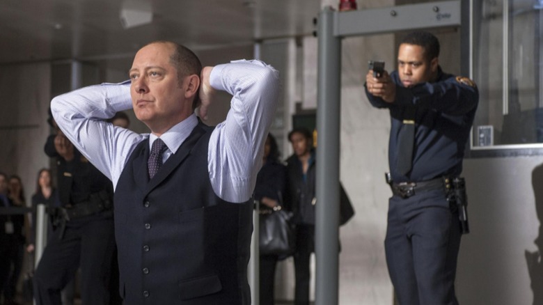 Red gets arrested at gunpoint on "The Blacklist"