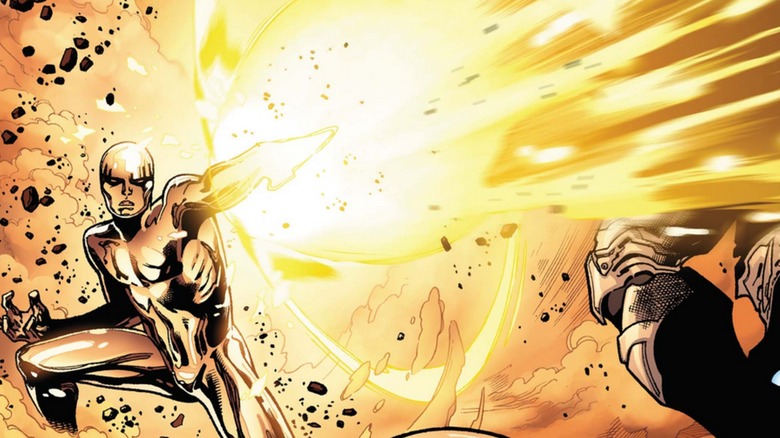 Silver Surfer using energy blast