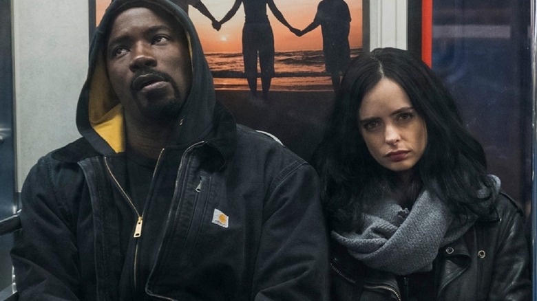 Luke Cage, Jessica Jones, subway