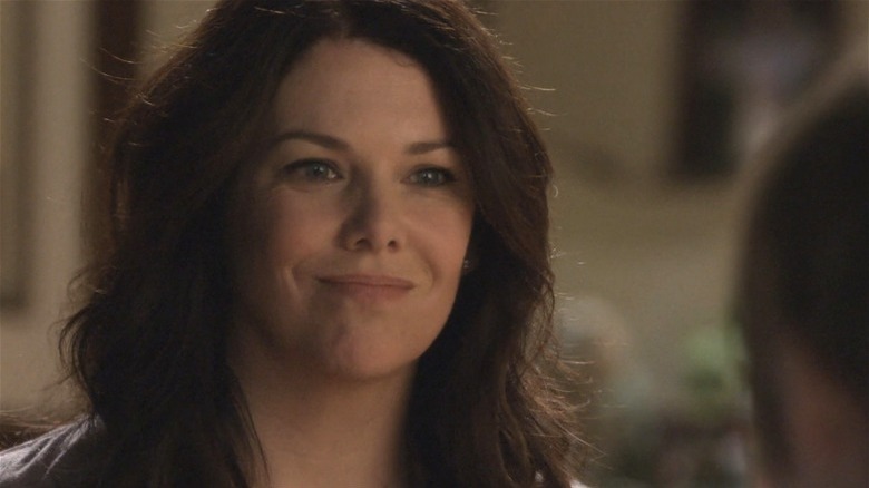 Lauren Graham looks concerned in Parenthood