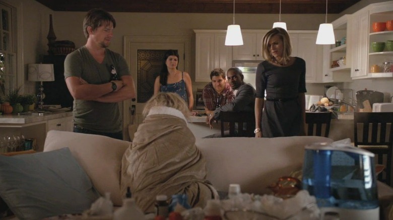 Six castmates from Happy Endings talk