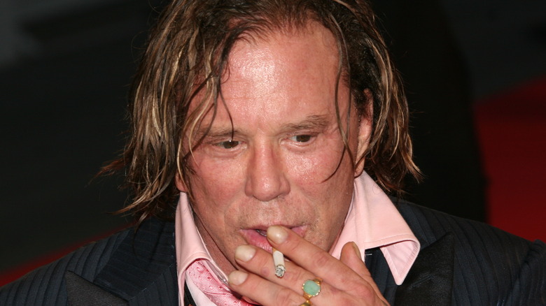 Mickey Rourke smoking 