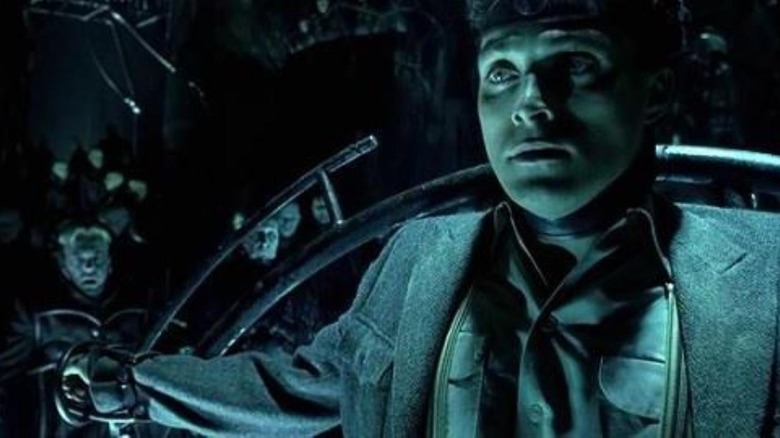 John Murdoch at the mercy of the Strangers in Dark City