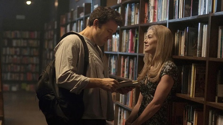 Nick and Amy in bookstore