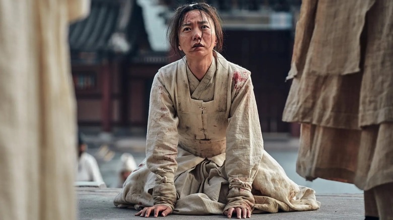 Bae Doona in Kingdom