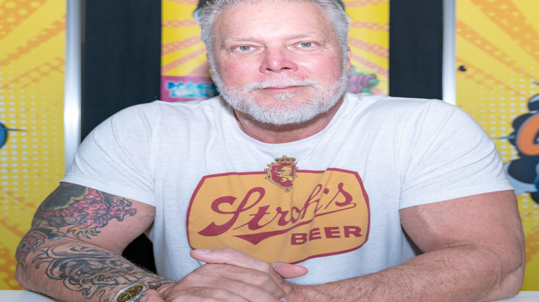 Kevin Nash white shirt