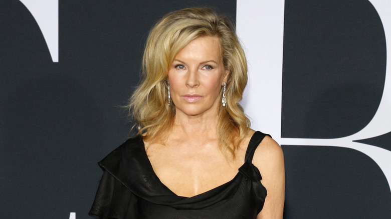 Kim Basinger on red carpet