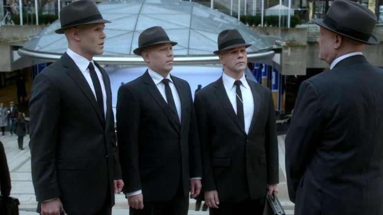 Four Observers gather together in "Fringe" (2008)