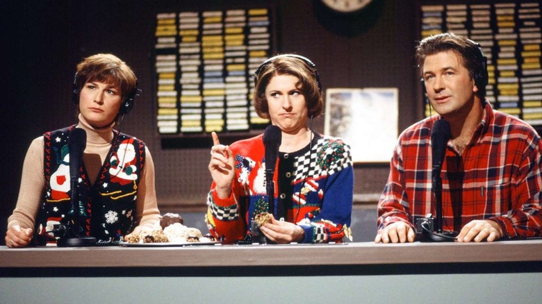 Ana Gasteyer and Molly Shannon as the hosts of Delicious Dish with Alec Baldwin as Pete Schweddy on "SNL" in 1998