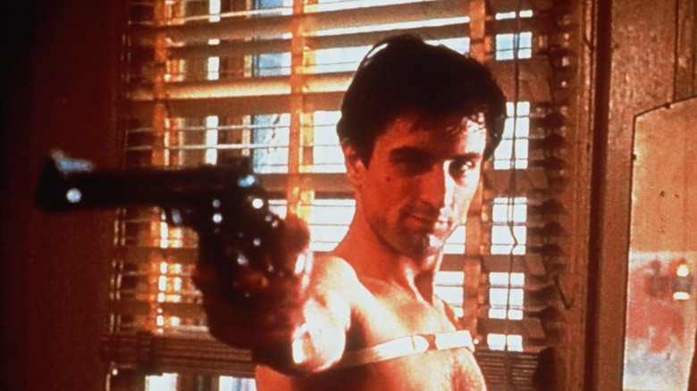 Travis Bickle pointing a gun