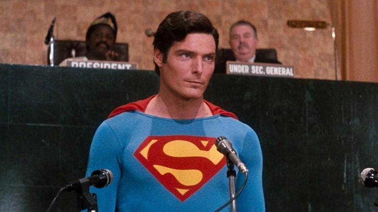 Superman addressing the United Nations