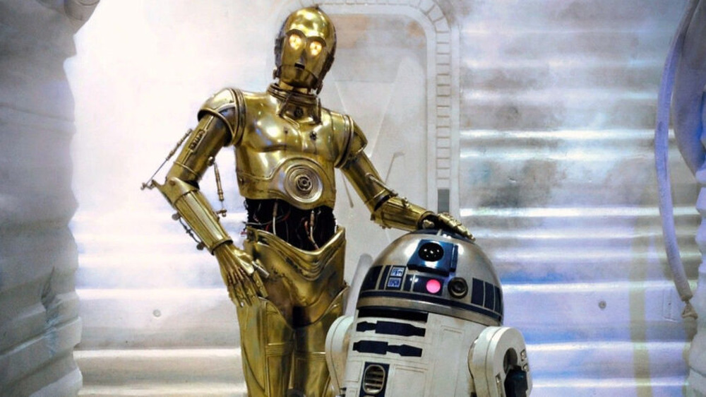 C-3PO R2-D2 in Empire Strikes Back