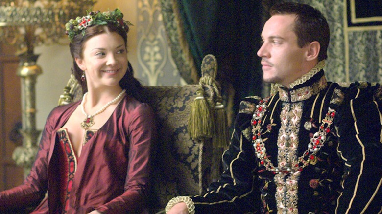 Natalie Dormer and Jonathan Rhys Meyers in The Tudors