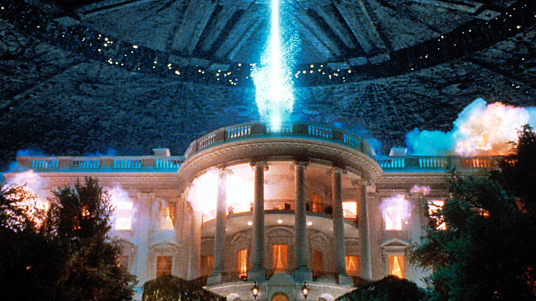 The mothership destroying the White House