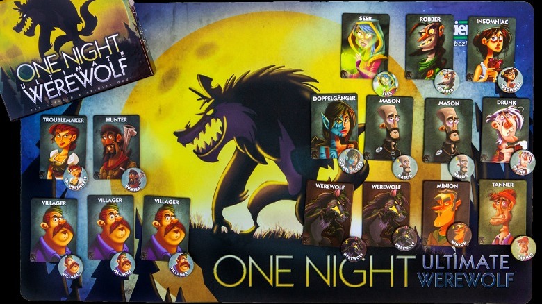 One Night Ultimate Werewolf playing cards, including Seer, Robber, Insomniac, and Werewolf