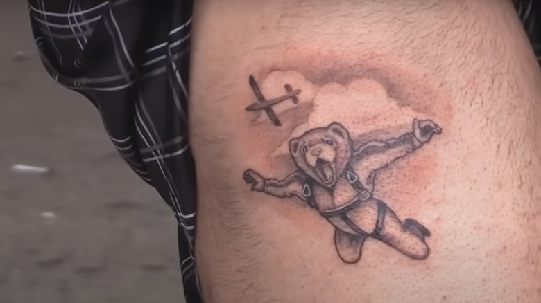 Skydiving ferret tattoo