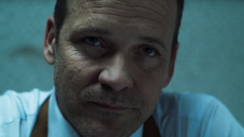 Peter Sarsgaard in the interrogation room