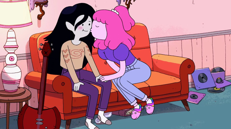 Bubblegum kissing Marceline's cheek