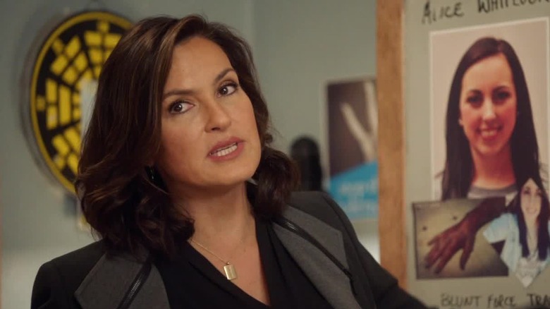 Chicago P.D. Olivia Benson looks left