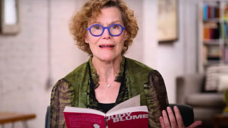 Judy Blume reading from book