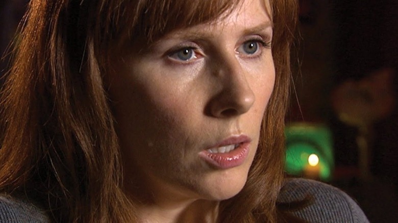 Donna Noble looks right