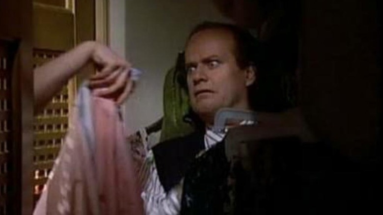 Frasier Daphne's closet