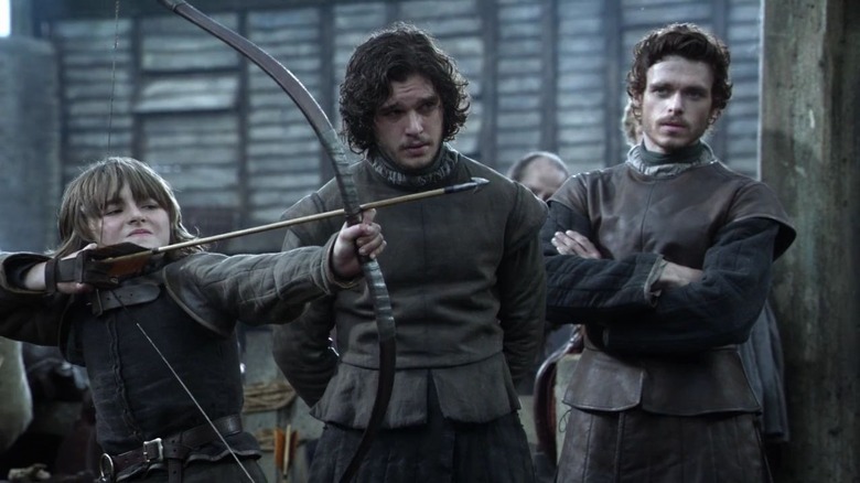 Stark brothers together in Winterfell