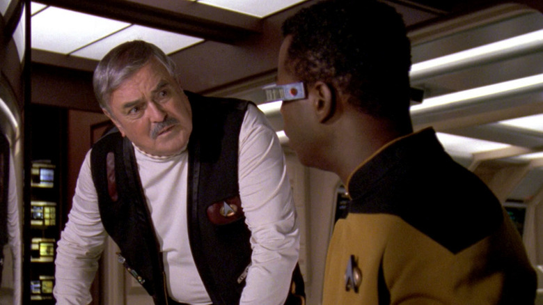 Scotty talks to Geordi