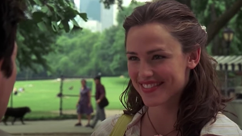 Jennifer Garner smiles in park