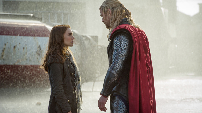 Natalie Portman and Chris Hemsworth reunited