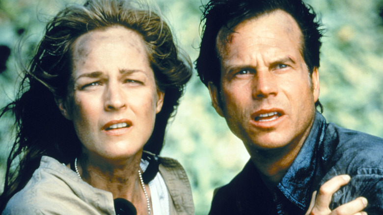 Helen Hunt clutches Bill Paxton