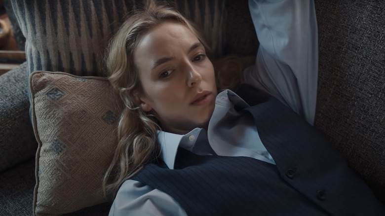 Villanelle on a sofa