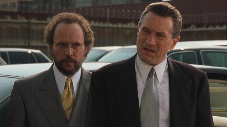 Robert De Niro and Billy Crystal in Analyze This