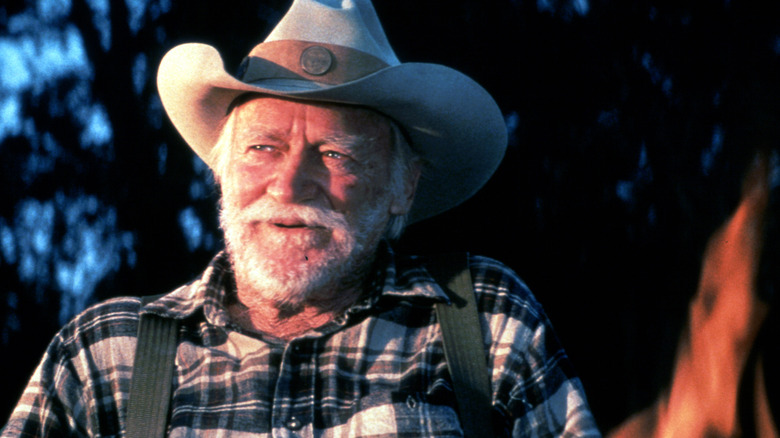 Richard Farnsworth with cowboy hat