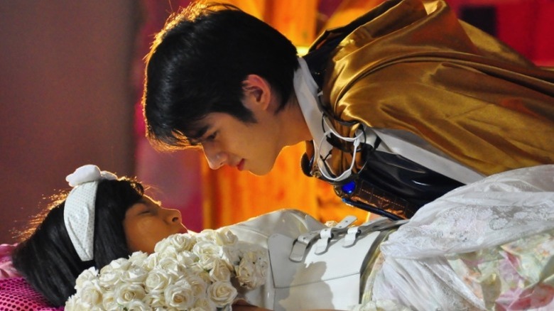 Mario Maurer wearing prince costume