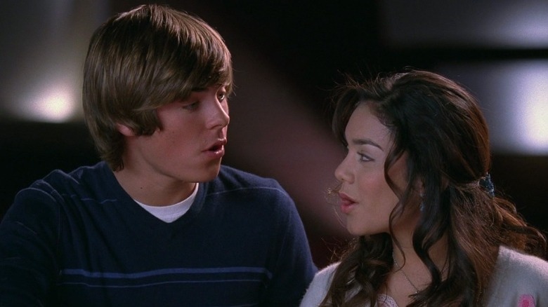 Zac Efron singing to Vanessa Hudgens