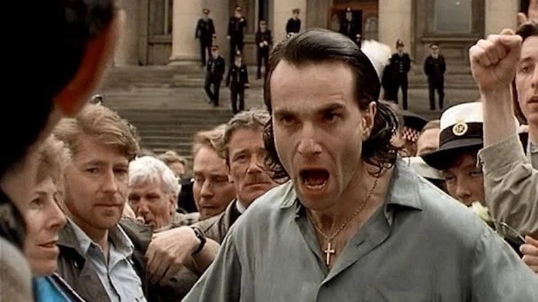 Daniel Day-Lewis yelling