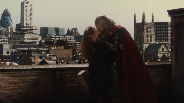 Natalie Portman and Chris Hemsworth in Thor: The Dark World