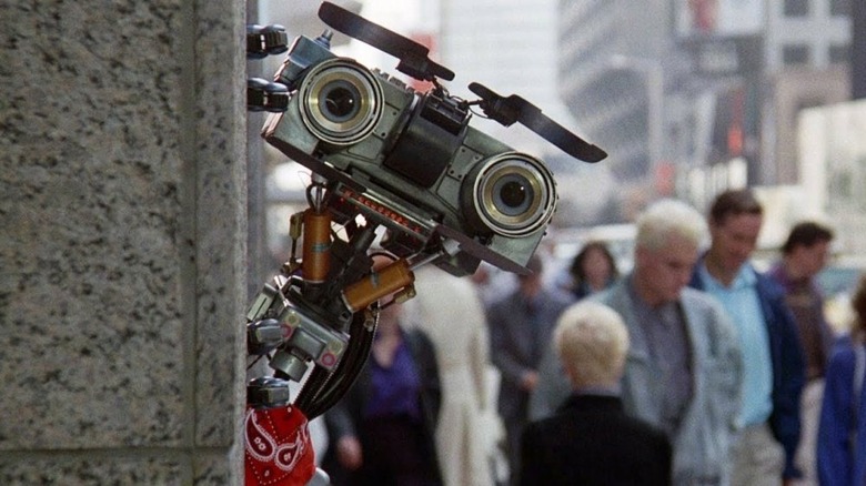 Johnny 5 peeking around corner