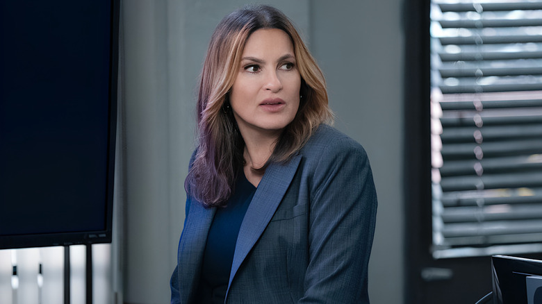 Olivia Benson looking concerned