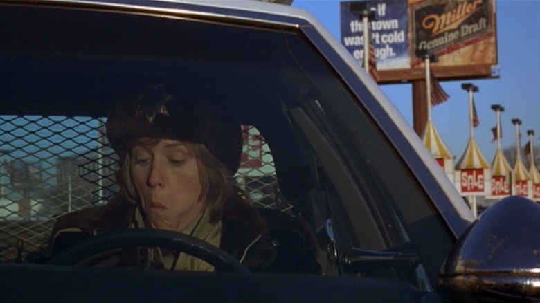 Detective Marge Gunderson in her car