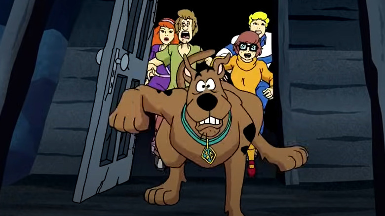 Scooby Doo and gang run away