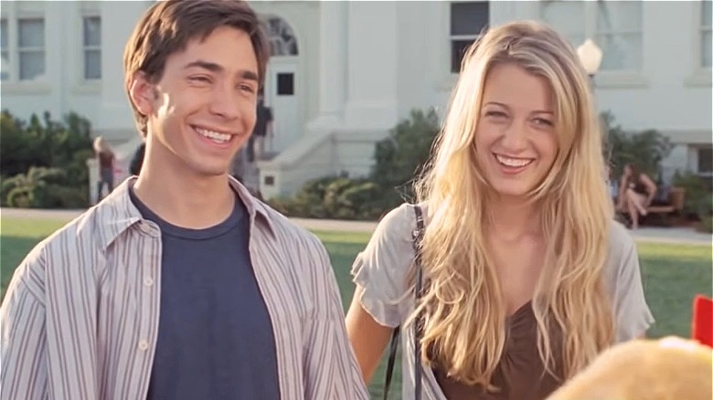 Justin Long and Blake Lively smiling