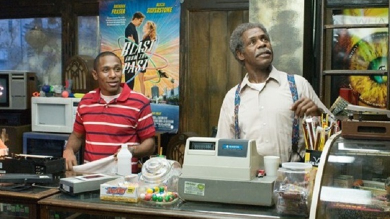 Mos Def and Danny Glover in Be Kind Rewind