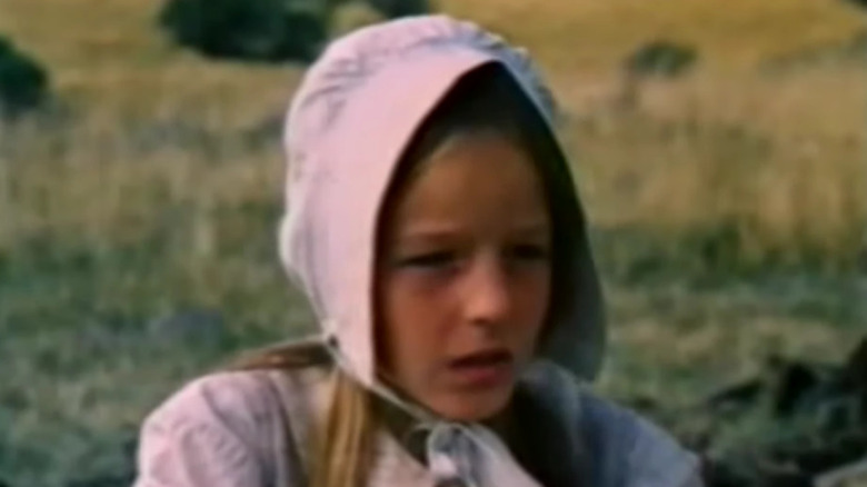 Helen Hunt in a bonnet