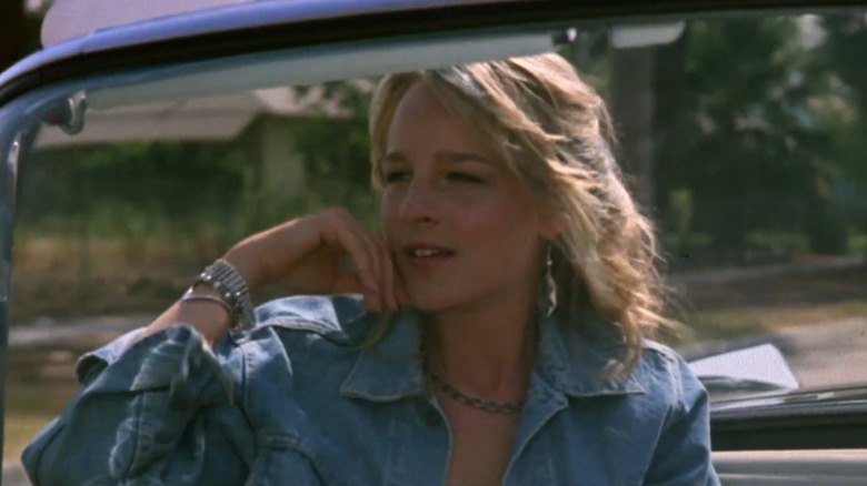 Helen Hunt rides in a car